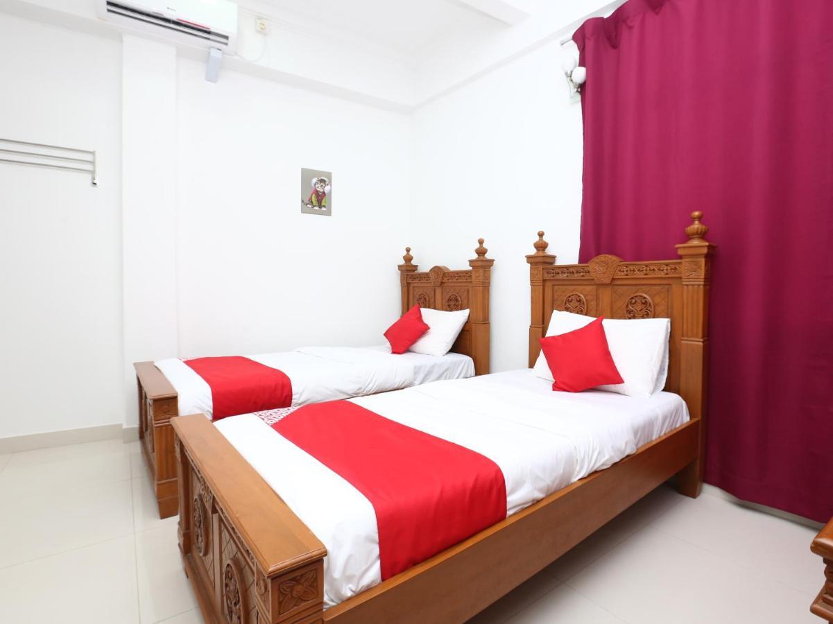 OYO 89435 Nusantara Group Hotel Jertih Exterior foto